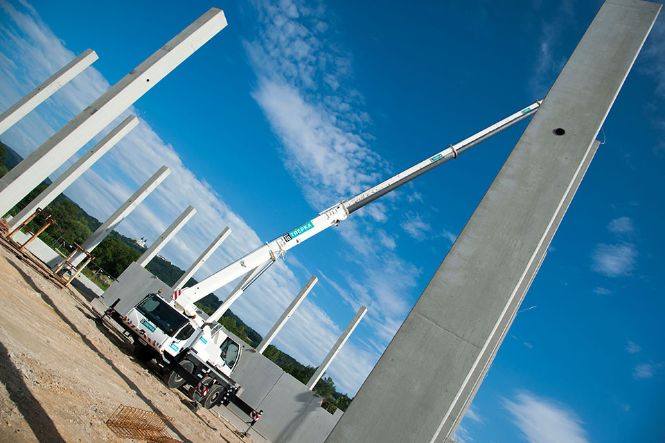 Hallen und Industriebau
